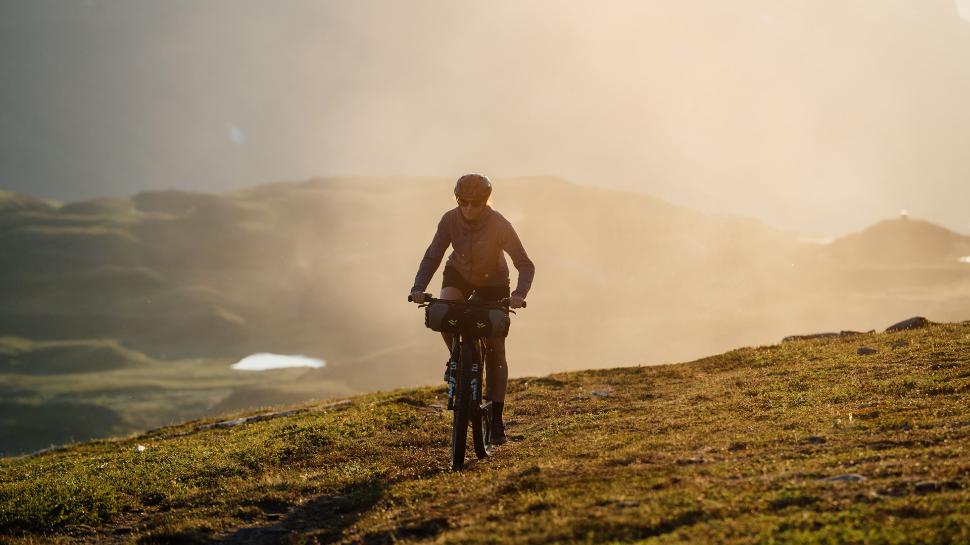 Suunto's new sportswatch Vertical two product photography with athlete Jenny Tough by Jaakko Posti from Flatlight.