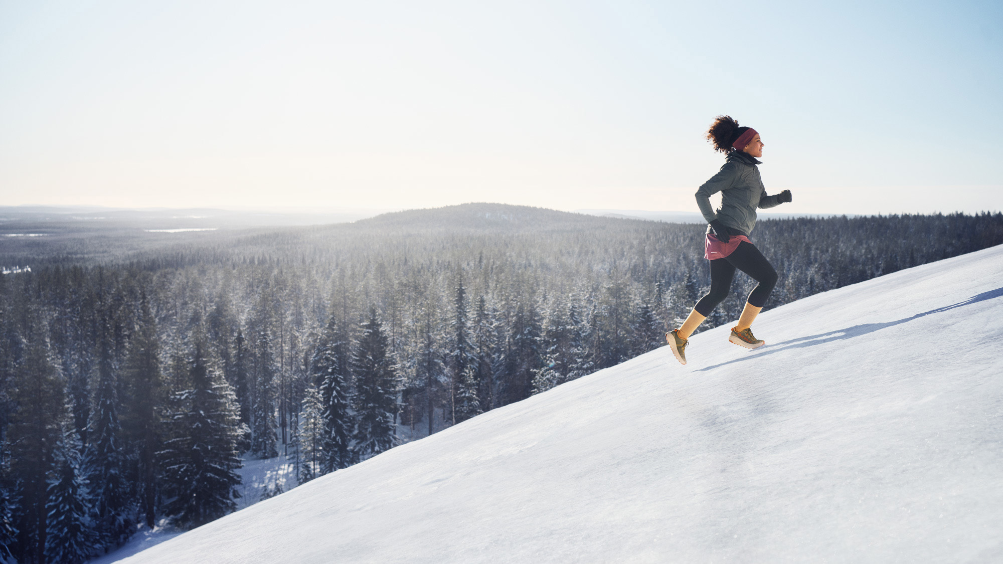 icebug fw24 campaign product photography on rovaniemi